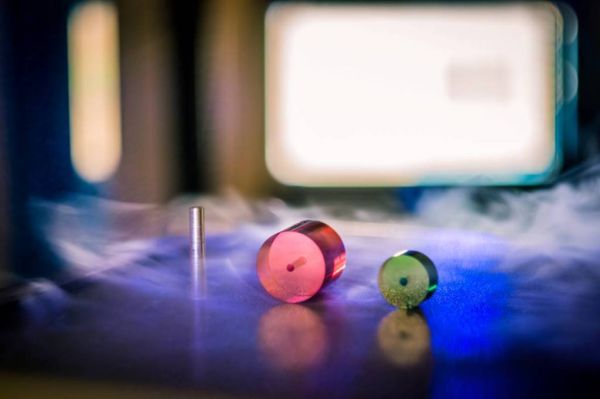 Liquid Nitrogen mist with Sapphire rod, Ruby crystal and Chromium doped Yttrium Aluminium Garnet crystal.