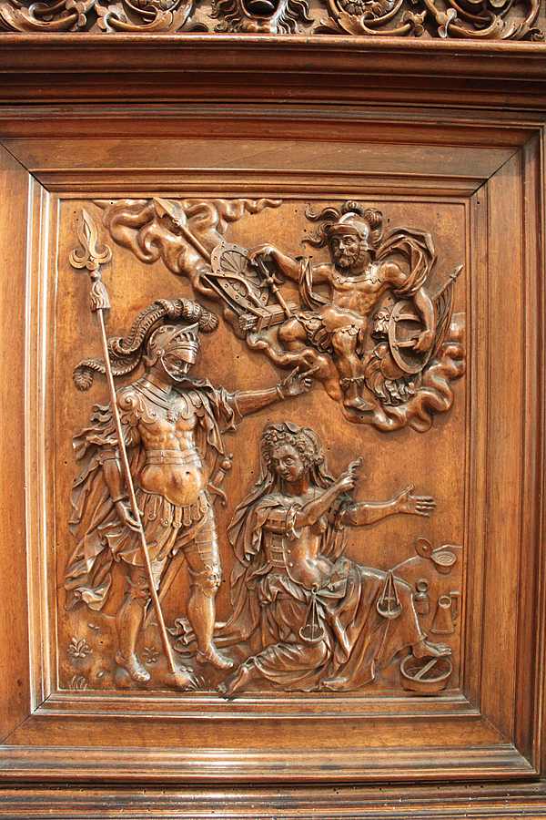 Cupboard on chest - France - 17th century - Louvre - Accession number MRR 61 - Détail 3
