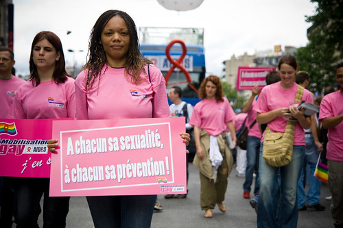 Lesbian & Gay Pride (04) - 30Jun07, Paris (France)