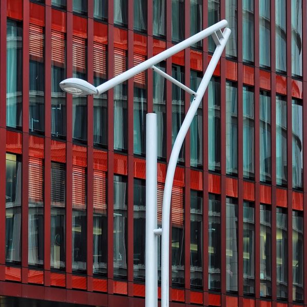hamburg facades - street lamp