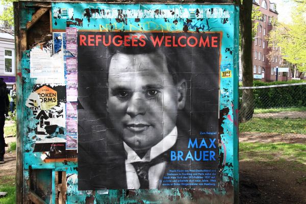 Mayday Hamburg Recht auf Stadt-Never mind the papers