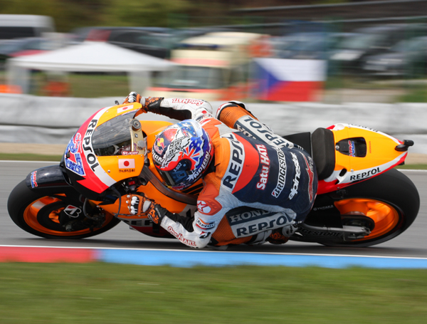 File:Casey Stoner 2011 Brno 1.jpg