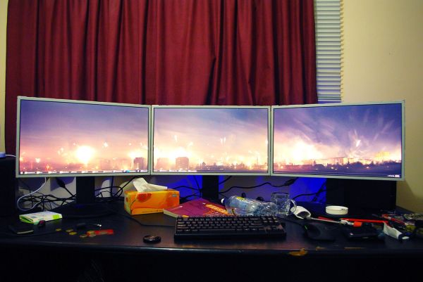 LG IPS231P-BN - Debezel 6