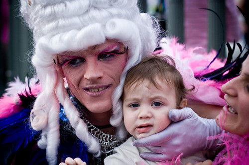 Lesbian & Gay Pride (16) - 30Jun07, Paris (France)