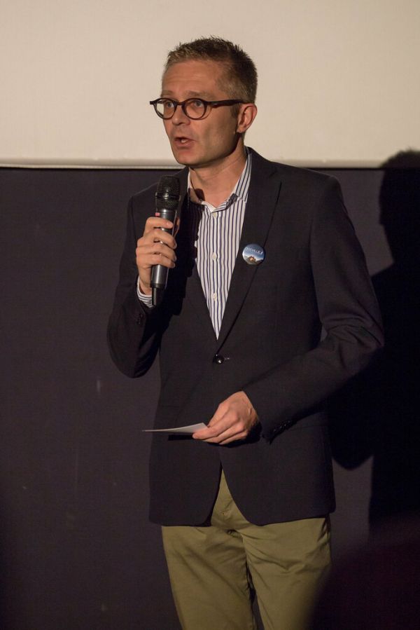 My Scientology Move van Louis Theroux opent Docville 2016