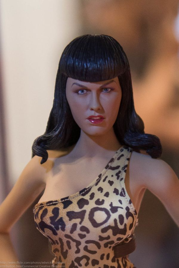 Bettie Page Jungle Queen
