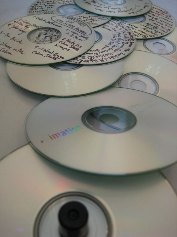 got this shiny spindle of blank discs