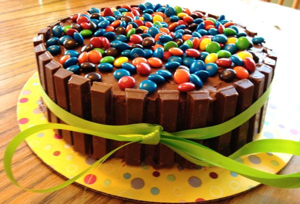 Kit Kat Birthday Cake