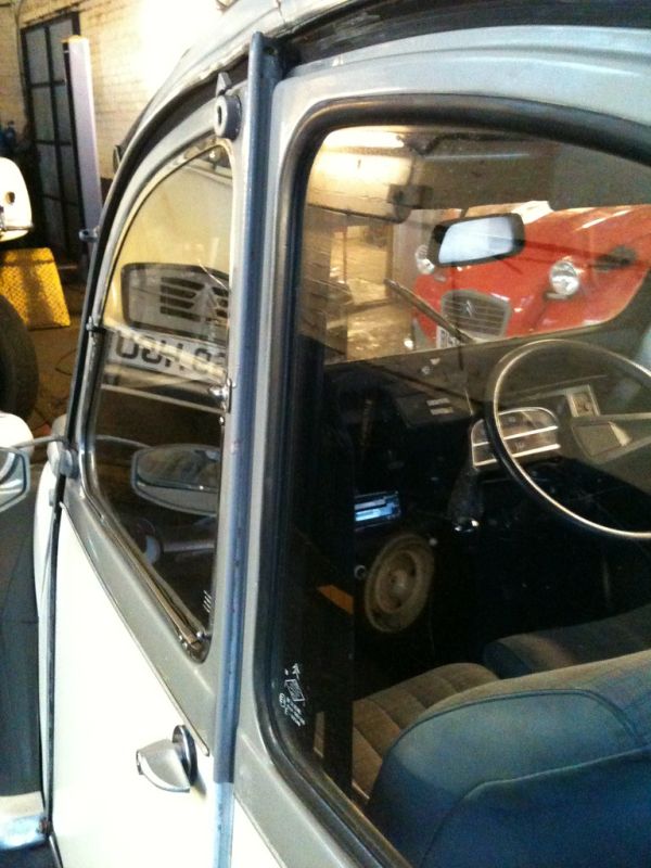 2cv Workshop...busy