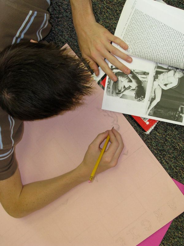 steve drawing a naked man