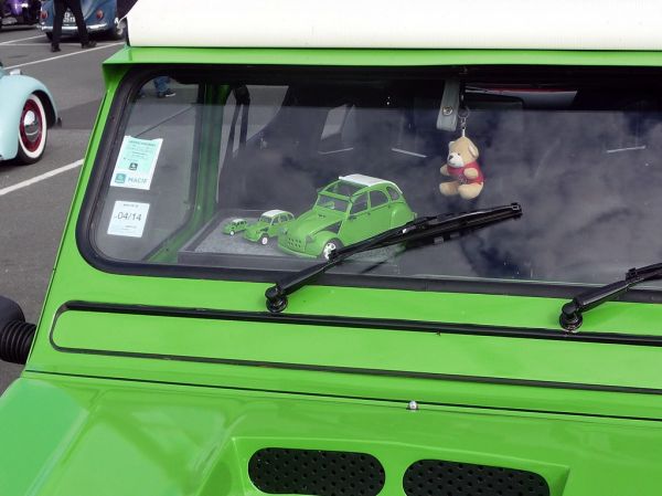 Nice little green Dolly models