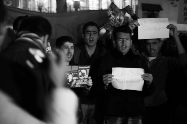 Frankfurt am Main - We are human beeings