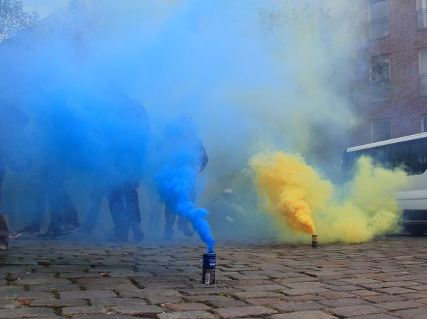 Mayday Hamburg Recht auf Stadt-Never mind the papers