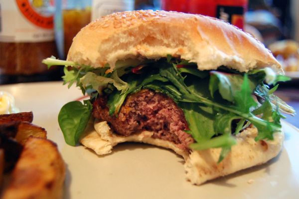Hamburger Bite