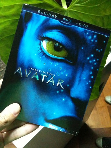 Grande @HotExpress!! Encargue el Blu-ray de #Avatar y llego en 24 horas desde Miami :) -