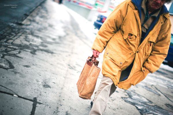 Česká republika : Brno, 14h06 / Czech Republic : Křenová, na ulici