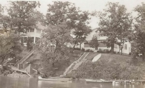 NE Hale ELLAKE Long Lake Alpena MI RPPC Circa 1920 Summer Cottages Resorts and Homes at WINDSOR BEACH serviced by the D&MRR Detroit & Mackinac Railway Photographer UNK2