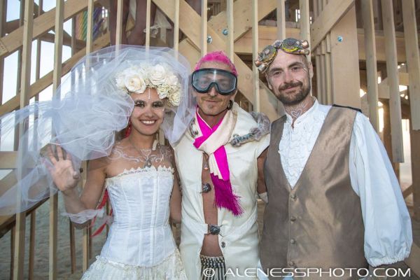 Lana Chromium's Wedding. Photo by www.alenessphoto.com