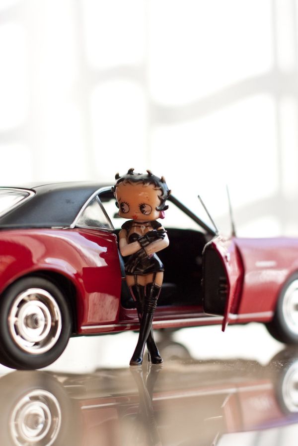 Betty Boop & Camaro