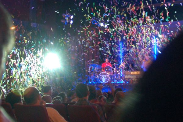 They Might Be Giants, kids show, Regent Theatre, Arlington MA, 23 May 2010