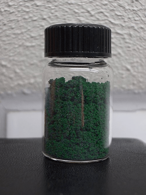Chromium chloride