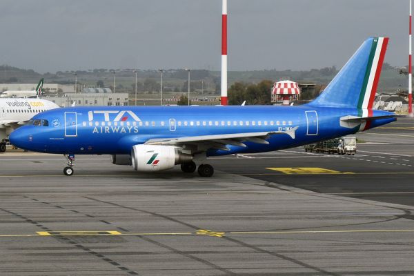ITA Airways, EI-IMX, Airbus A319-111