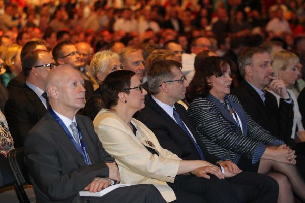 Minister Michał Boni, Minister Edukacji Katarzyna Hall, Minister Sprawiedliwości Krzysztof Kwiatkowski, Minister Nauki Barbara Kudrycka, Minister Kultury Bogdan Zdrojewski, Minister Rozwoju Regionalnego Elżbieta Bieńskowska