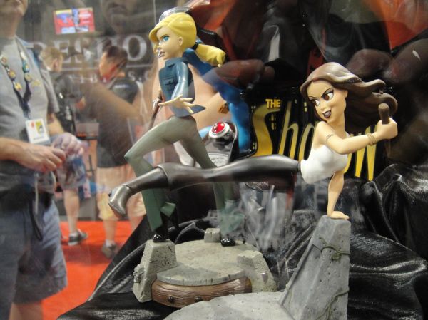 Sideshow Collectibles Buffy the Vampire Slayer and Faith toon statues