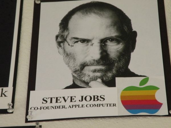 steve jobs co founder of apple computer