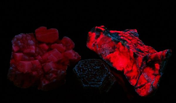 Red Fluorescence Activators: Iron and Chromium - UVc