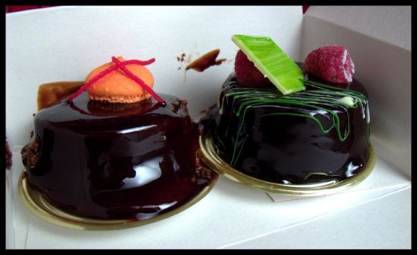 Chocolate cakes from Gaulupeau, Versailles