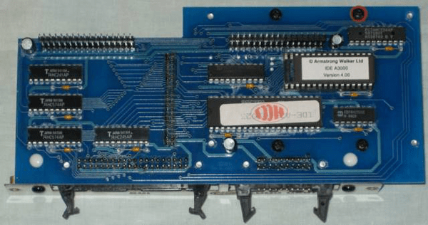 HCCS IDE A3 v4.00 ROM, with disc (bottom)