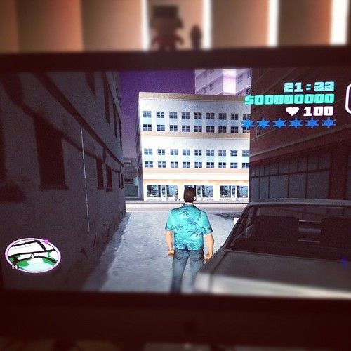 Old school GTA! Vice City for Life!