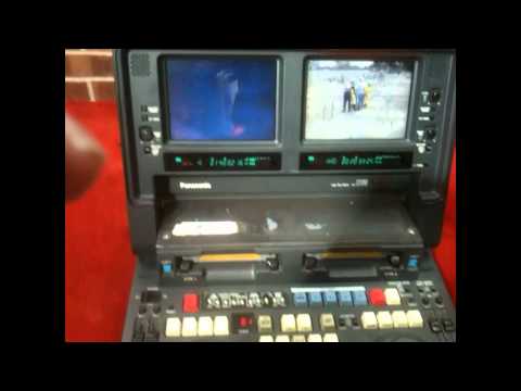 Panasonic DVCPRO AJ-LT85, 2 of 3