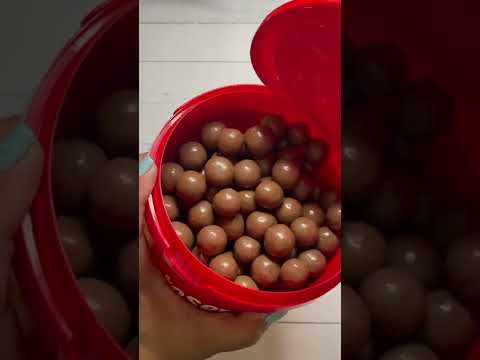 Maltesers Tease Test || ASMR SATISFYING #shorts #asmr  #chocolate #satisfying  #milk #malt