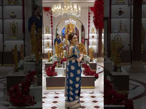 Nita Ambani ✨🇮🇳 | Honours Indian Artists &amp; Master Artisans | Swadesh Event at Eros, Mumbai