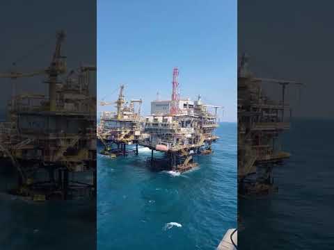 offshore life in few seconds #shots #shortvideo #viral #qatar2023 #qatar