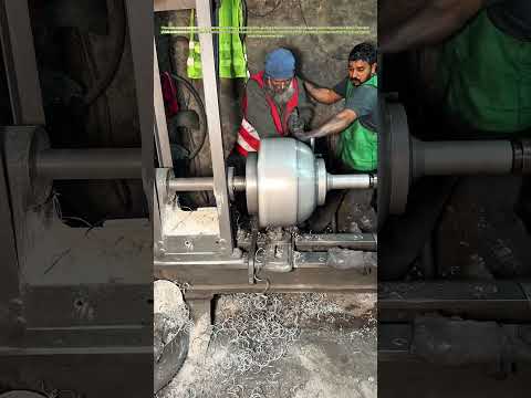 Spinning Metal: How a Lathe and a Lever Turn Aluminum Discs into Pots