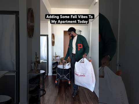 Whole apartment smelling like a pumpkin patch now 🍂. #fallvibes #apartmentinspo #falldecor