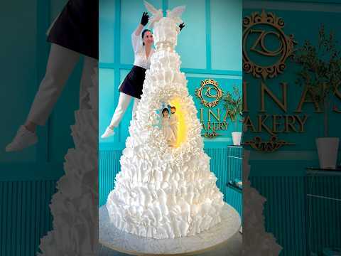 Giant wedding cake 12 tiers cake , we used more than 100 kilo sugar paste 😱 #wedding #weddingcake